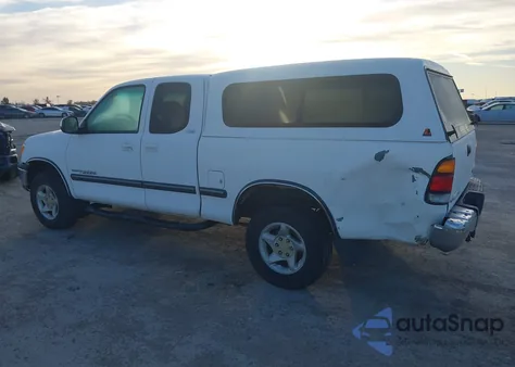2000 Toyota Tundra Sr5 V8 from USA, damaged, VIN 5TBRT341XYS002827